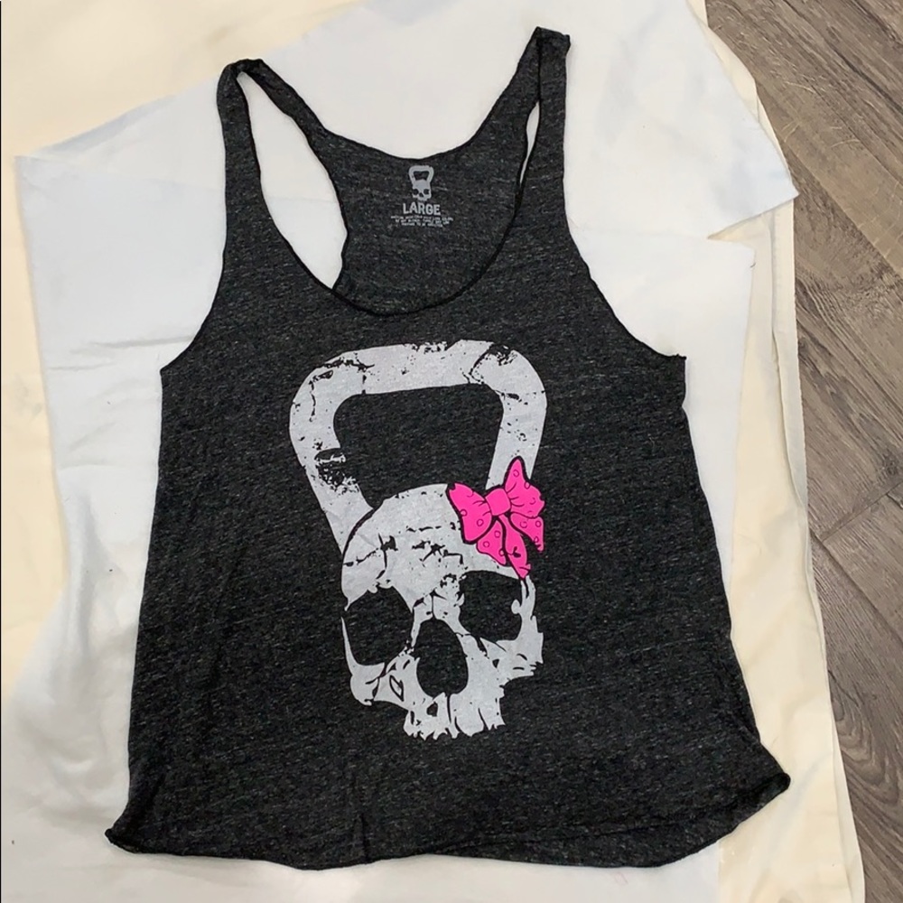 Skull with Bow kettlebell Tank Large